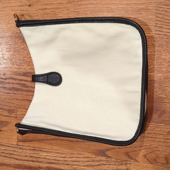 Ah-dorned Classic Canvas Messenger Bag With Black Trim And Gold Accents - Picture 4 of 12